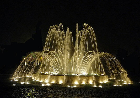 Bombeo de agua de piletas y en parques